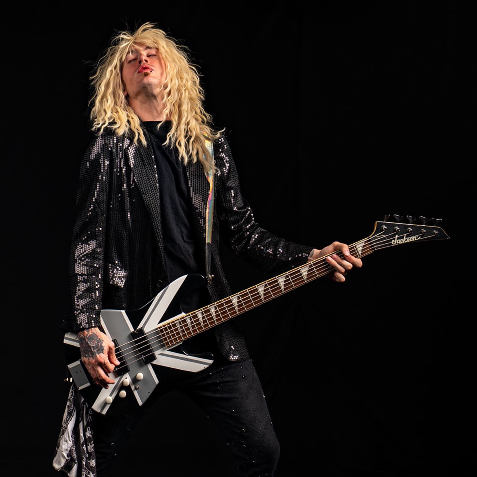 Taylor Dennis, performing as Rick Savage
